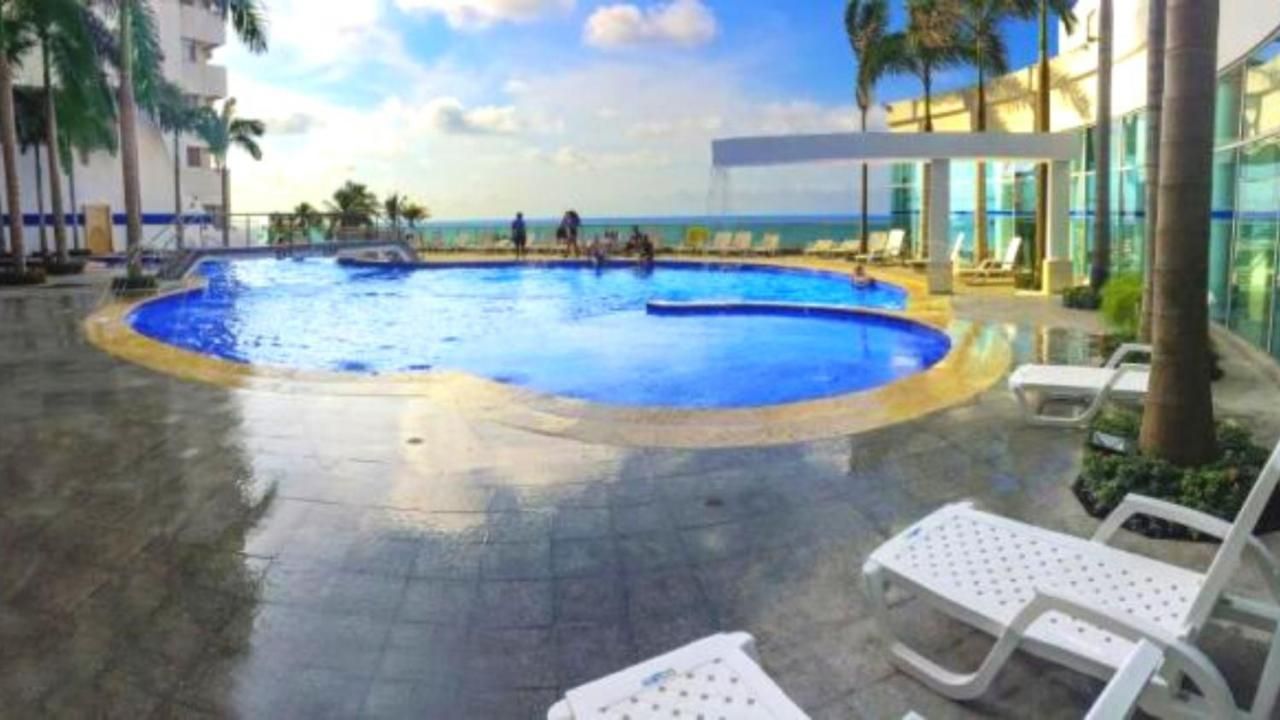 Familiar Con Vista Al Mar En Bocagrande *