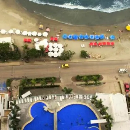 Familiar Con Vista Al Mar En Bocagrande
